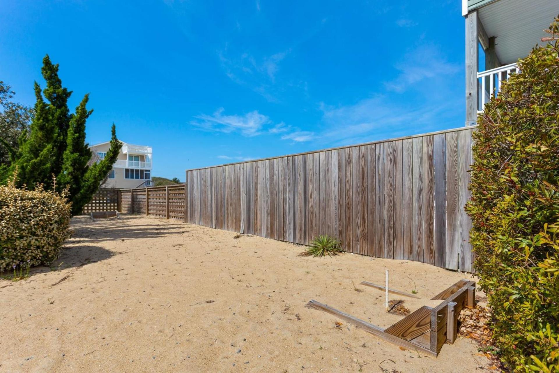 5110 Queen Elizabeths Castle Across From Beach Кил Девил Хилс Екстериор снимка